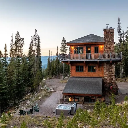Two Home Compound - Sleeps 16